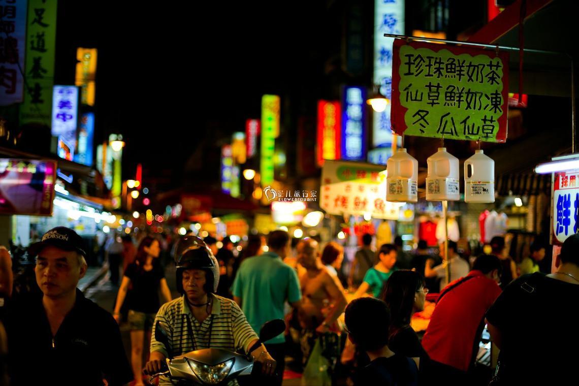 浪漫夜市美食探秘，夜市中最值得尝试的美味佳肴