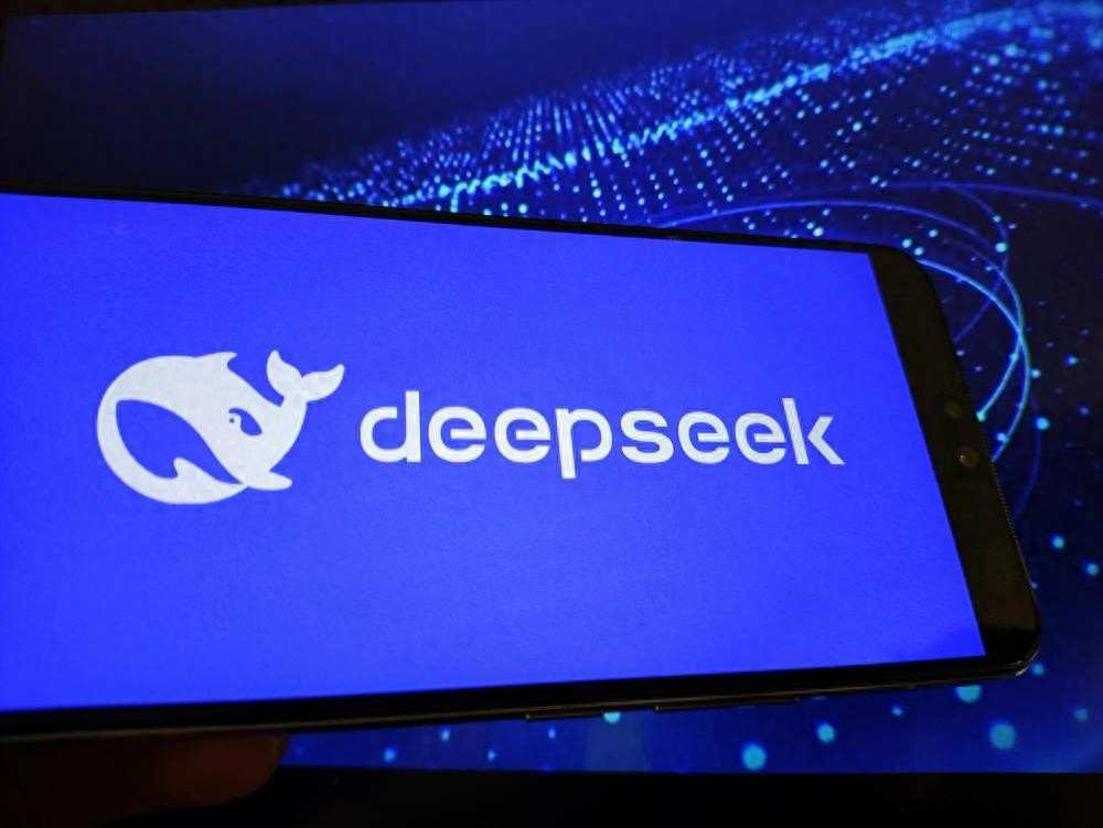 DeepSeek，小力创造奇迹时刻